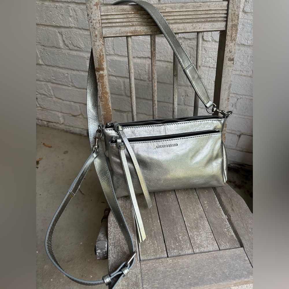 LUCKY BRAND Leather KODA Metallic SILVER Topanga CONVERTIBLE Shoulder Bag 🎉